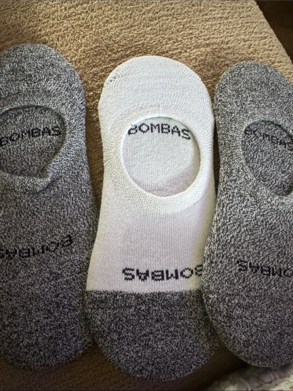 Bombas Unisex No-Show Socks - White & Gray Trio
